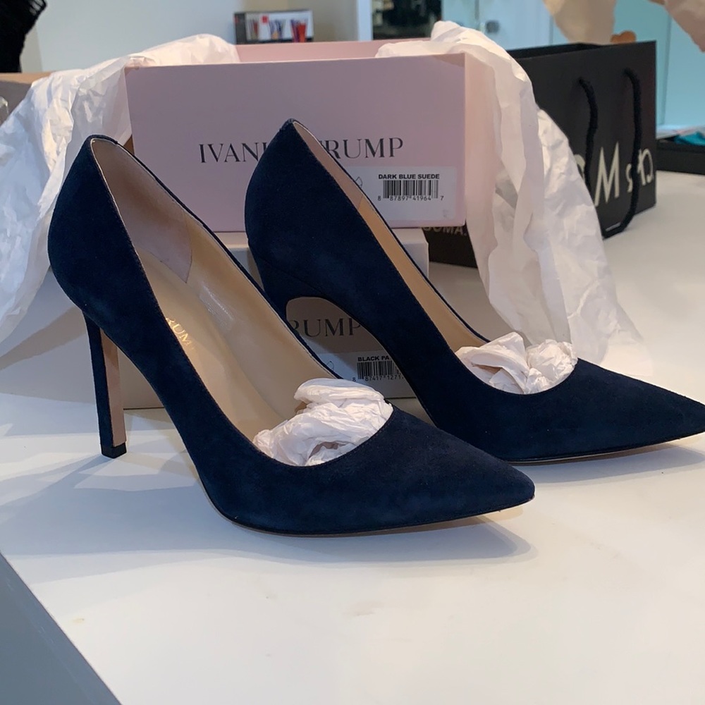 Ivanka Trump nave suede 4 inch heels.